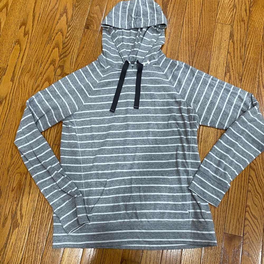 Under Armour hoodie sweatshirt - Picture 2 of 4